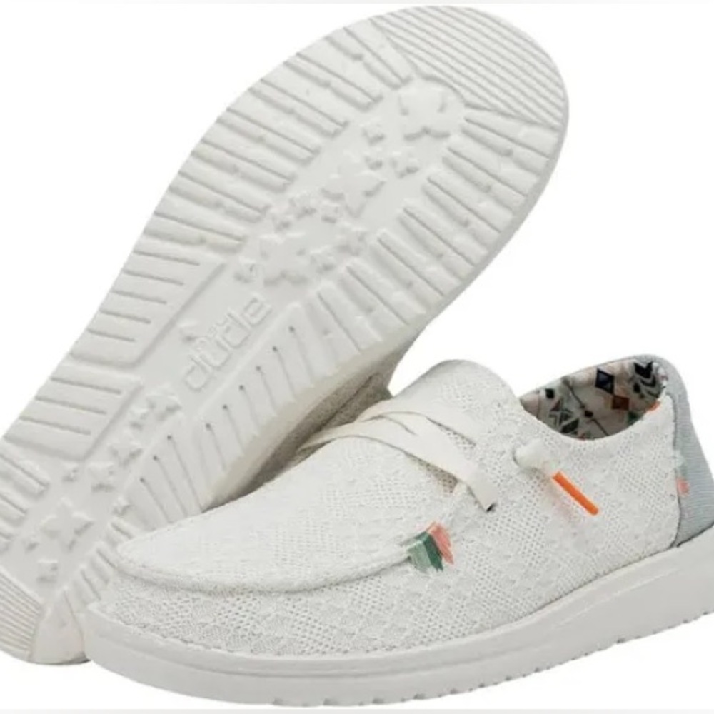 Brand New Women’s Wendy Boho Hey Dudes